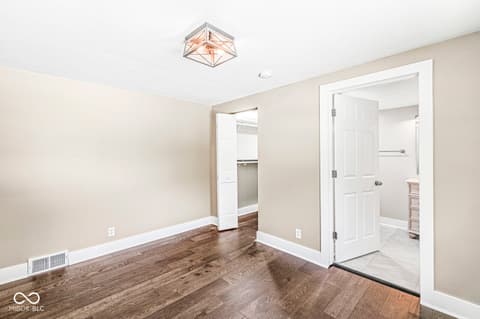 Photo of 68 E 500 N, Anderson, IN