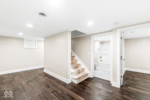 Photo of 68 E 500 N, Anderson, IN