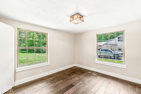 Photo of 68 E 500 N, Anderson, IN