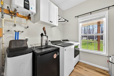 Laundry room at 4724 Covered Bridge Road, Nashville, IN