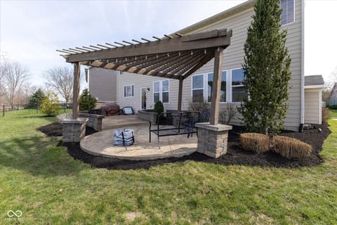 Outdoor living area at 2394 Woodcreek Crossing Boulevard, Avon, IN