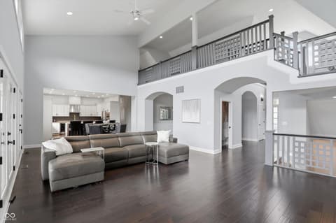Photo of 10701 Club Chase, Fishers, IN