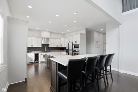 Photo of 10701 Club Chase, Fishers, IN
