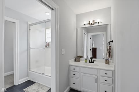 Photo of 10701 Club Chase, Fishers, IN
