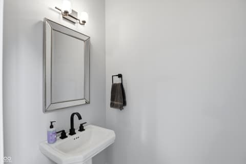 Photo of 10701 Club Chase, Fishers, IN