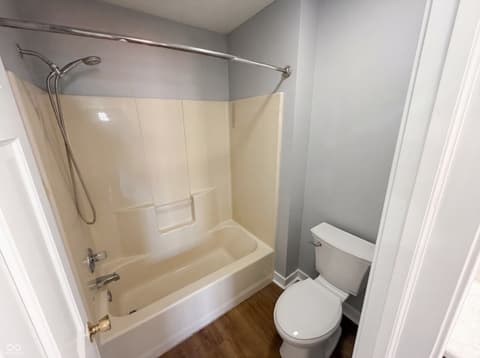 Photo of 227 Park Place Court, Avon, IN