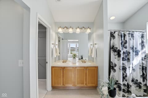 Photo of 341 Orland Overlook, Westfield, IN