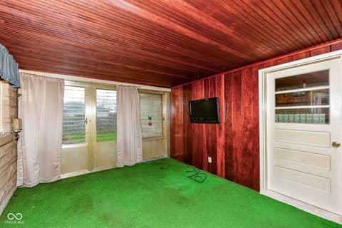 Bonus room at 431 S Carr Road, Plainfield, IN