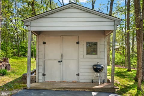 Out Buildings — 209 Sanctuary Lane, Nashville, IN