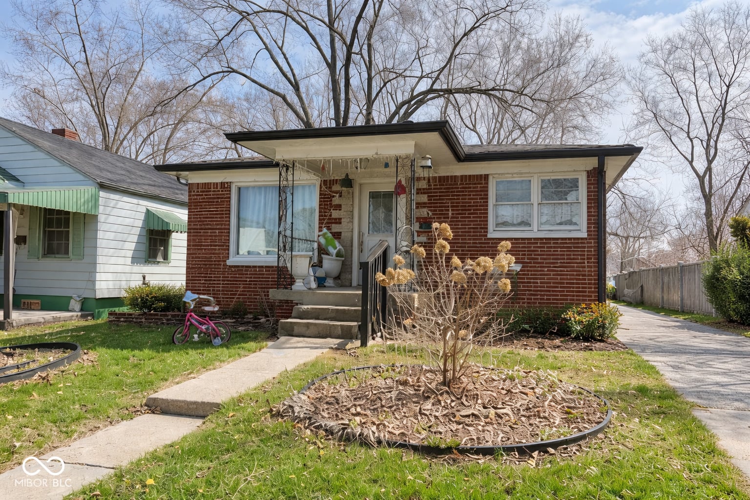Photo of 1705 Winfield Avenue, Indianapolis, IN