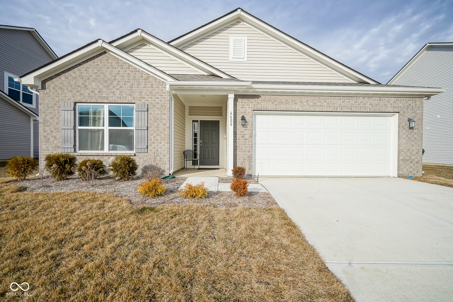 Photo of 6608 W Shoreline Court, Greenfield, IN