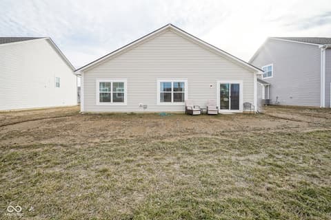 Photo of 6608 W Shoreline Court, Greenfield, IN