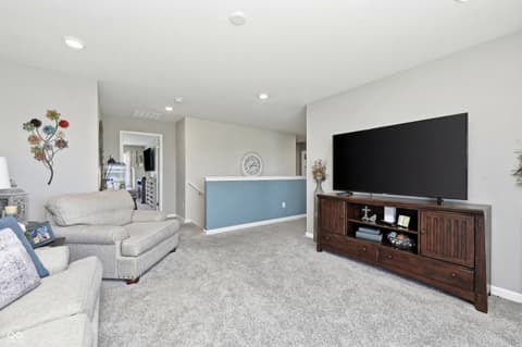 Living room at 70 Freeman Street, Whiteland, IN