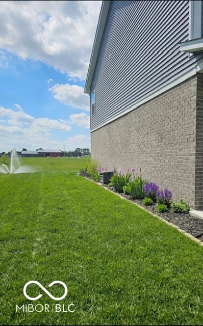 Outdoor living area at 70 Freeman Street, Whiteland, IN