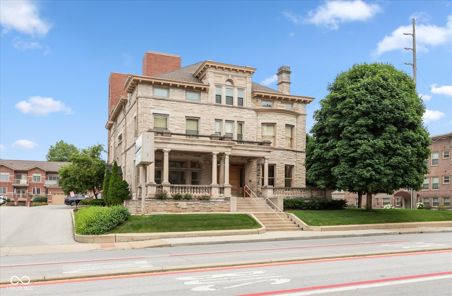 Photo of 2105 N Meridian Street, Indianapolis, IN