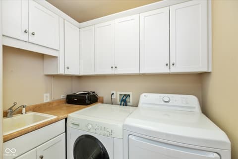 Photo of 2105 N Meridian Street, Indianapolis, IN
