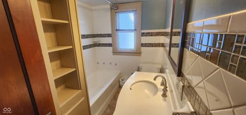 Photo of 1635 Gilmore Street, Columbus, IN