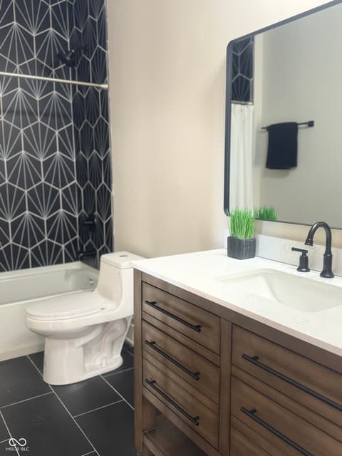 Photo of 1422 English Avenue, Indianapolis, IN
