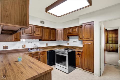 Photo of 6440 Lawrence Drive, Indianapolis, IN