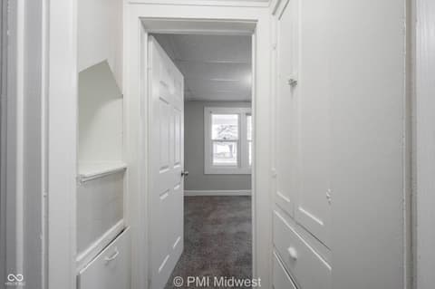 Photo of 281 N Mount Street, Indianapolis, IN