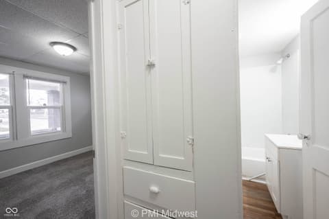 Photo of 281 N Mount Street, Indianapolis, IN