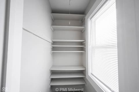 Photo of 281 N Mount Street, Indianapolis, IN