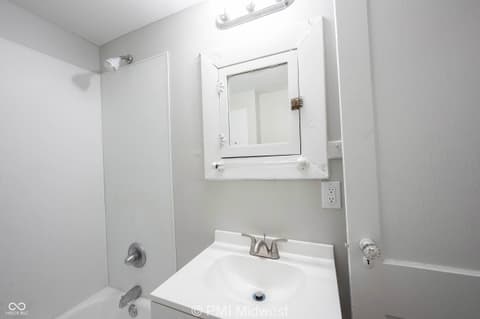 Photo of 281 N Mount Street, Indianapolis, IN
