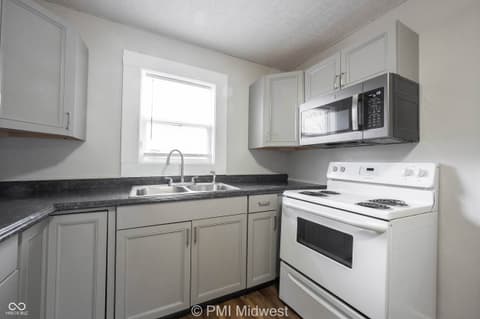 Photo of 281 N Mount Street, Indianapolis, IN