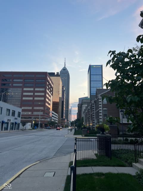 Photo of 354 E Ohio Street, Indianapolis, IN