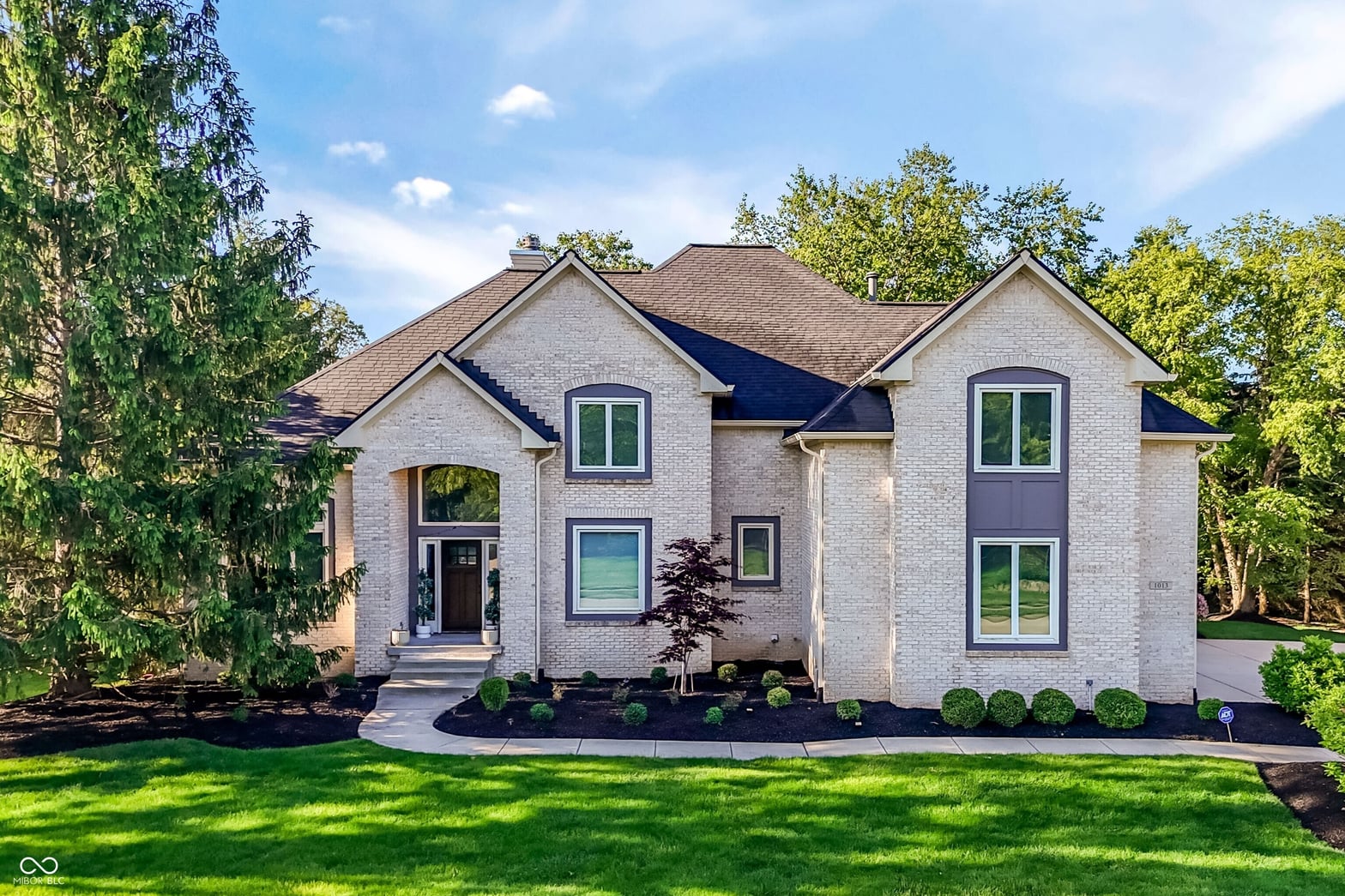 Photo of 1013 Pine Hill Way, Carmel, IN