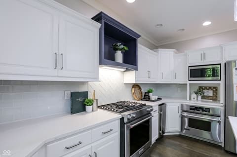 Photo of 1013 Pine Hill Way, Carmel, IN