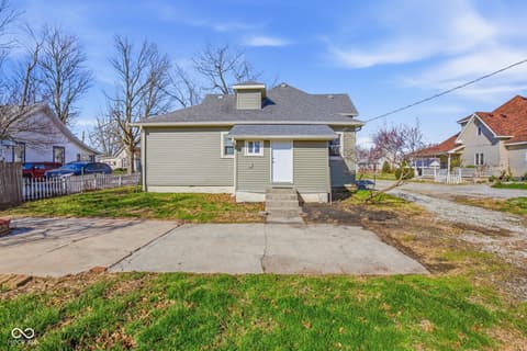 Backyard at 437 N Conde Street, Tipton, IN
