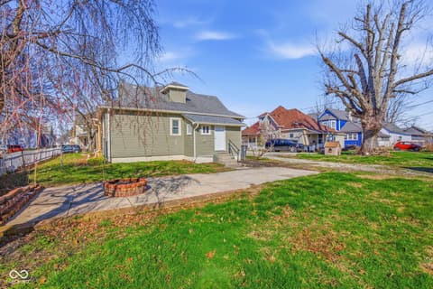 Backyard at 437 N Conde Street, Tipton, IN