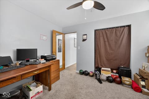 Photo of 117 S Walnut Street, Ellettsville, IN