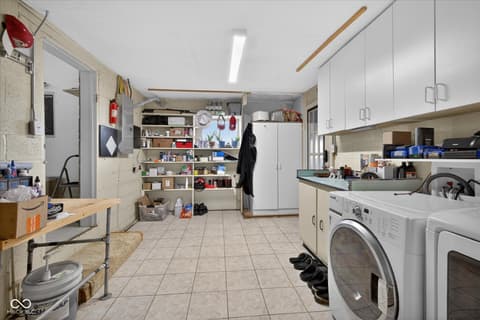 Photo of 117 S Walnut Street, Ellettsville, IN