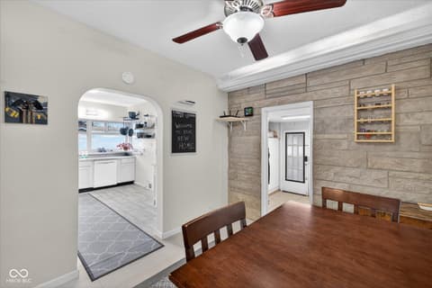 Photo of 117 S Walnut Street, Ellettsville, IN