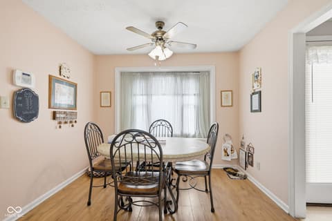 Photo of 1373 Echo Bend Street, Greenwood, IN