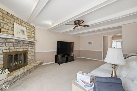 Photo of 1373 Echo Bend Street, Greenwood, IN