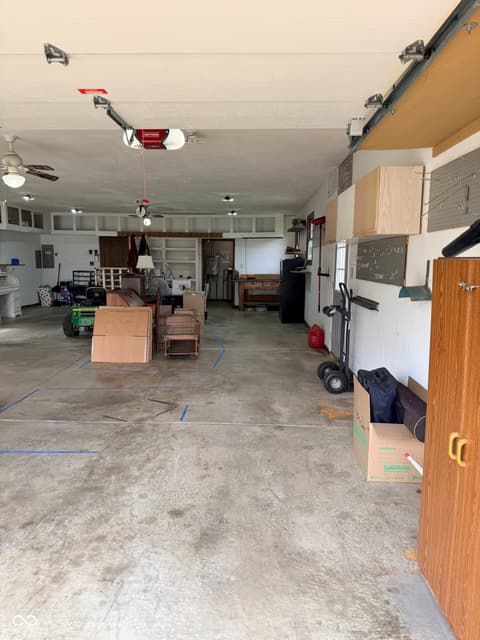 Photo of 1373 Echo Bend Street, Greenwood, IN