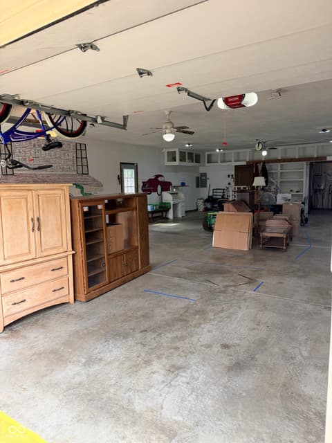 Photo of 1373 Echo Bend Street, Greenwood, IN