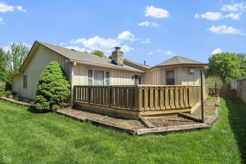 Photo of 1373 Echo Bend Street, Greenwood, IN