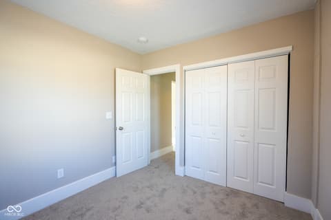 Photo of 1423 Fountain Street, Anderson, IN