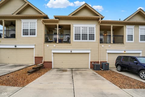 Photo of 1598 Lacebark Drive, Greenwood, IN