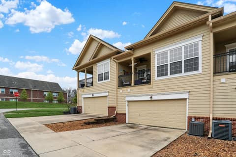 Photo of 1598 Lacebark Drive, Greenwood, IN