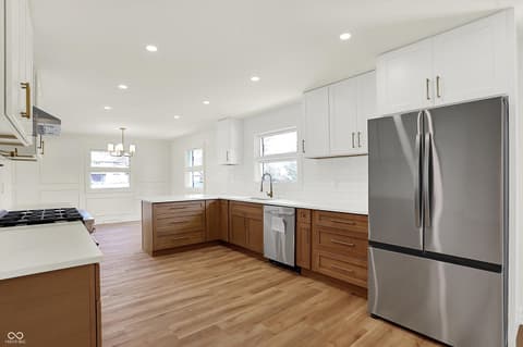 Photo of 8433 Sunset Lane, Indianapolis, IN