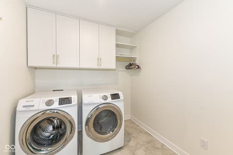 Laundry room at 6684 Collisi Place, Brownsburg, IN