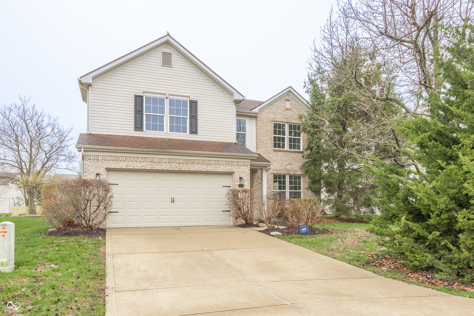 Photo of 6682 Amherst Way, Zionsville, IN