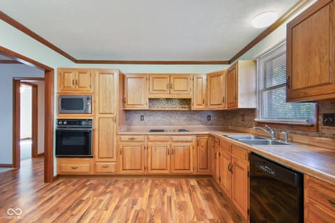 Photo of 9166 W CO RD 50 N, Greensburg, IN