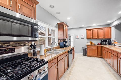 Photo of 414 Jefferson Avenue, Indianapolis, IN