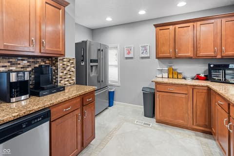 Photo of 414 Jefferson Avenue, Indianapolis, IN